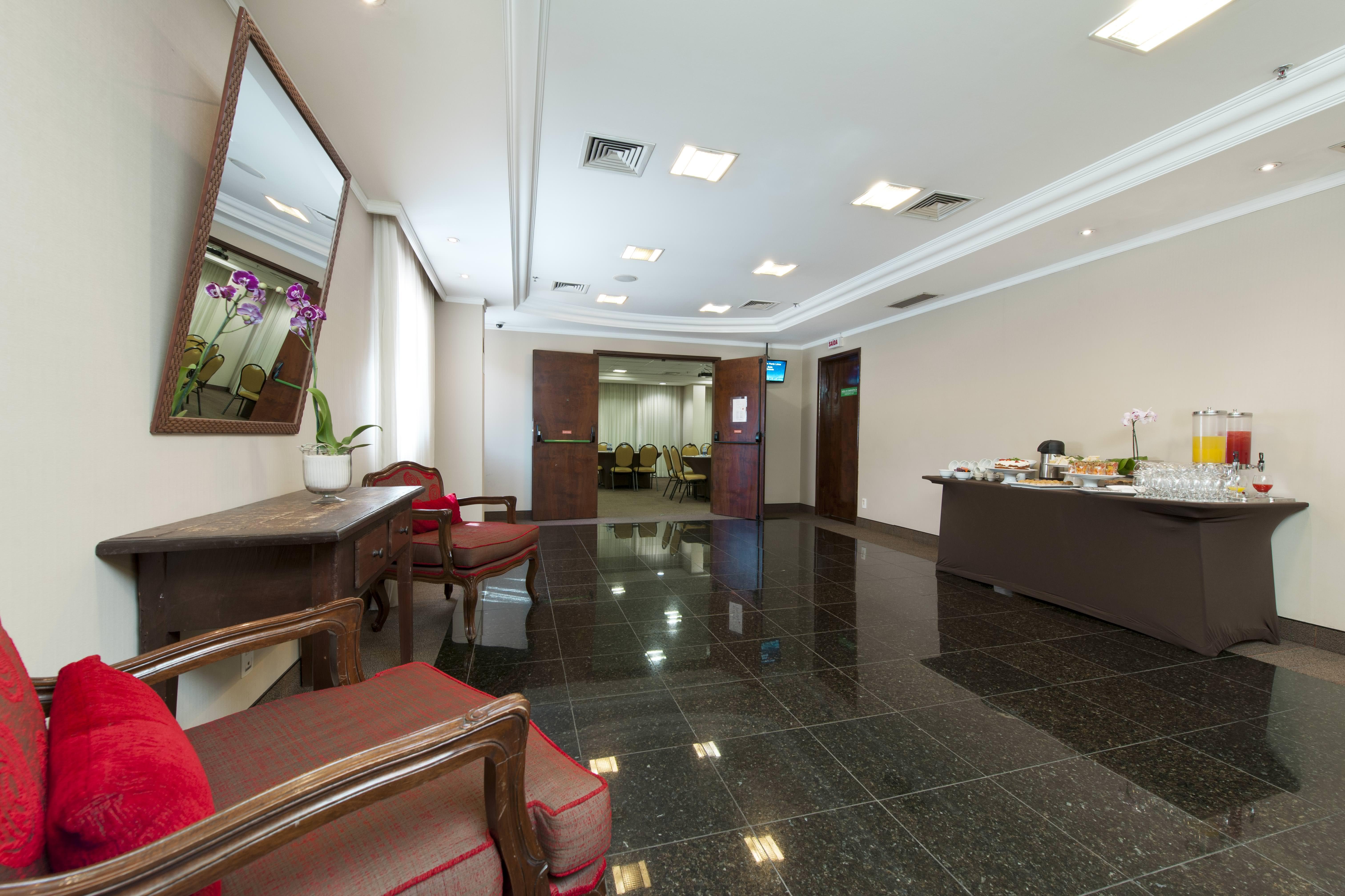 Clarion Faria Lima Hotell São Paulo Exteriör bild The lobby of the hotel